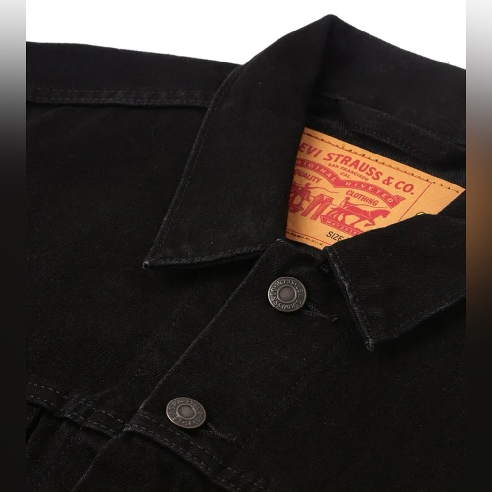 Levi's Super Mario Men's Black Denim Jacket Size M  PIT TO PIT 21 LENGTH 25 NWOT - Picture 10 of 14